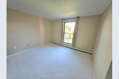 6100 W Stonehedge Dr #320, Greenfield, WI 53220 - Photo 20