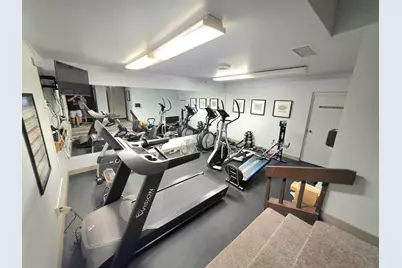 6100 W Stonehedge Dr #320, Greenfield, WI 53220 - Photo 32