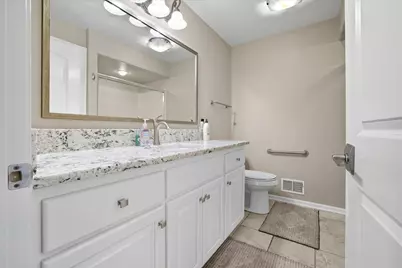 4540 W Melissa Ct, Franklin, WI 53132 - Photo 20