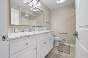 4540 W Melissa Ct, Franklin, WI 53132 - Photo 20