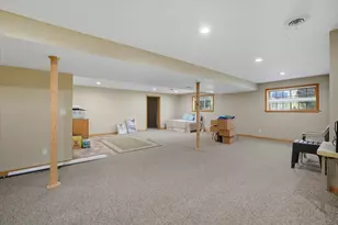 4540 W Melissa Ct, Franklin, WI 53132 - Photo 22