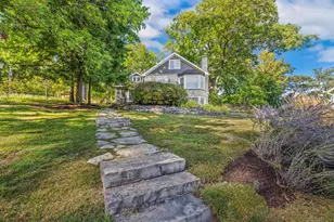 24 Upper Loch Vista Dr, Williams Bay, WI 53191 - Photo 2