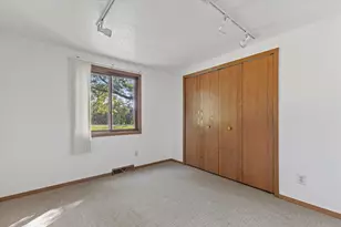 215 Franklin St, Delavan, WI 53115 - Photo 22