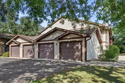 215  Franklin St #D, Delavan, WI 53115 - Photo 30