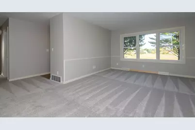 N79W33915  Petersen Rd, Merton, WI 53066 - Photo 10