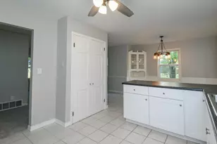 N79W33915 Petersen Rd, Merton, WI 53066 - Photo 6