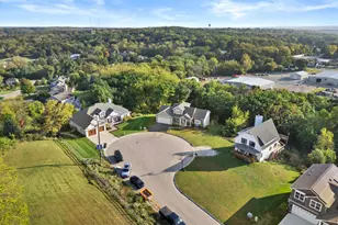 1155 La Salle Ct, Lake Geneva, WI 53147 - Photo 2