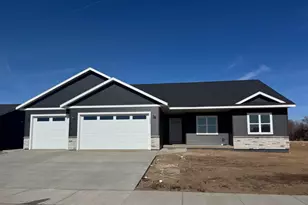 1161 American Dr, Holmen, WI 54636 - Photo 1