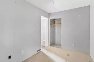 4228 W Newton Pl, Milwaukee, WI 53209 - Photo 10