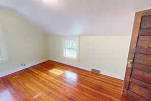 928 N 16th St, Manitowoc, WI 54220 - Photo 10