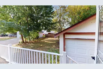 928 N 16th St, Manitowoc, WI 54220 - Photo 18