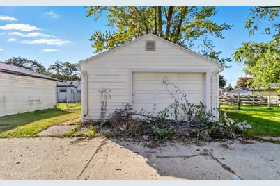 5320 N 69th St, Milwaukee, WI 53218 - Photo 18