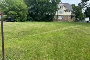 1510 W Wright St, Milwaukee, WI 53206 - Photo 1