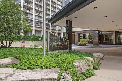 1610 N Prospect Ave #201, Milwaukee, WI 53202 - Photo 2