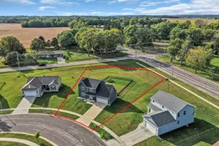 1631 Smith Ln, Delavan, WI 53115 - Photo 40