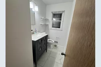 9404 W Hope Ave, Wauwatosa, WI 53222 - Photo 38