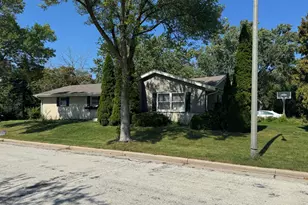 9404 W Hope Ave, Wauwatosa, WI 53222 - Photo 40