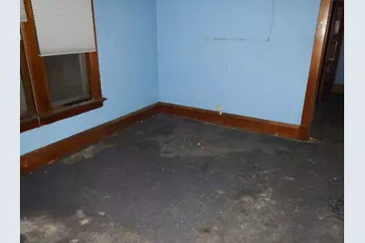 2424 N 44th St, Milwaukee, WI 53210 - Photo 6