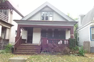 2424 N 44th St, Milwaukee, WI 53210 - Photo 1