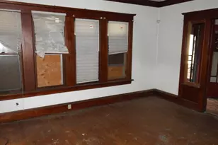 2424 N 44th St, Milwaukee, WI 53210 - Photo 4