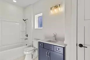 W151N11847 Mistletoe Rd, Germantown, WI 53022 - Photo 34