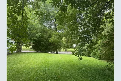 2460 N 16th St, Milwaukee, WI 53206 - Photo 2