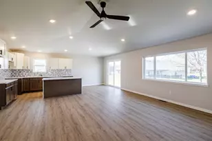 11435 Monteville Ct, Trempealeau, WI 54661 - Photo 8