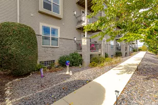 230 Hilldale Dr, Hartford, WI 53027 - Photo 1