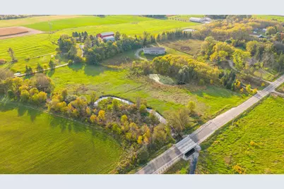 8414  Orchard Valley Rd, Farmington, WI 53090 - Photo 30