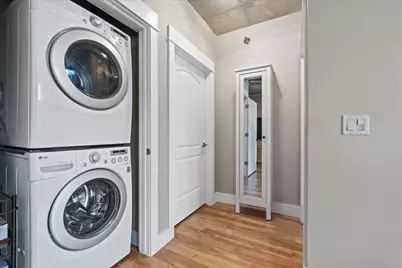 102 N Water St #413, Milwaukee, WI 53202 - Photo 22