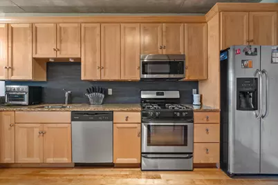 102 N Water St #413, Milwaukee, WI 53202 - Photo 12