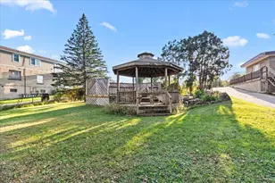 1817 N Main St, West Bend, WI 53090 - Photo 44