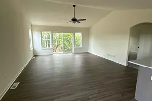 502 Golf Dr, Jefferson, WI 53549 - Photo 4