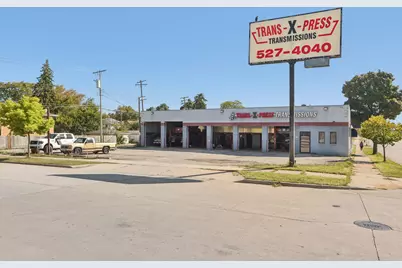 6826 W Capitol Dr, Milwaukee, WI 53216 - Photo 4