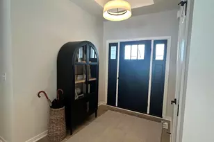 N55W25282 Cres Hl Dr, Sussex, WI 53089 - Photo 2