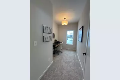 N55W25282  Crescent Hill Dr, Sussex, WI 53089 - Photo 4