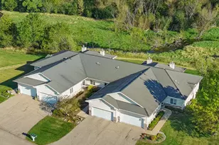 229 Creekside Pl, Delavan, WI 53115 - Photo 28