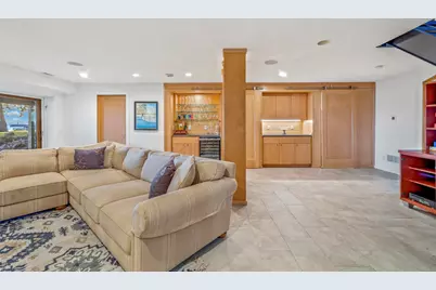 2810  Willow Point Dr, Delavan, WI 53115 - Photo 22