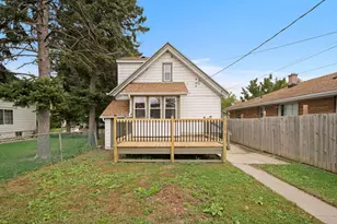 2219 S 59th St, West Allis, WI 53219 - Photo 20