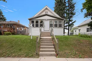 2219 S 59th St, West Allis, WI 53219 - Photo 2