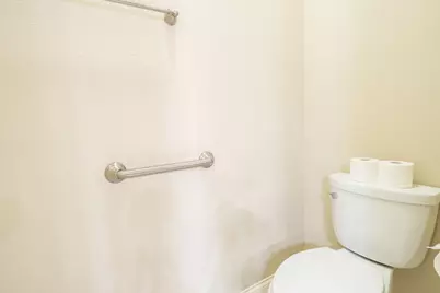 19075  Thomson Dr #304, Brookfield, WI 53045 - Photo 18