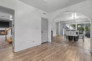 4353 S 5th St, Milwaukee, WI 53207 - Photo 14