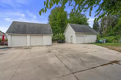 4353 S 5th St, Milwaukee, WI 53207 - Photo 48