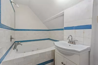 4353 S 5th St, Milwaukee, WI 53207 - Photo 34