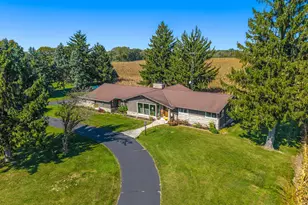 W296 County Rd CW, Ixonia, WI 53036 - Photo 2