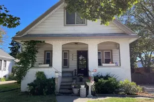 530 N 61st St, Wauwatosa, WI 53213 - Photo 2