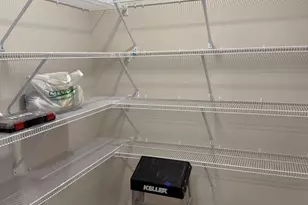 W219N16267 Primrose Ct, Jackson, WI 53037 - Photo 8