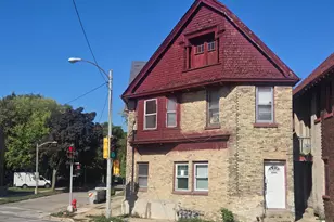 2344 W Hopkins St, Milwaukee, WI 53206 - Photo 2