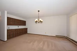 11927 W Appleton Ave, Milwaukee, WI 53224 - Photo 8