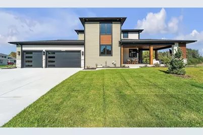 W188N5040  Red Crown Trl, Menomonee Falls, WI 53051 - Photo 74